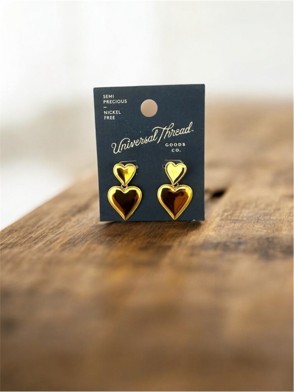 Universal Threads Gold Heart Dangle Earrings